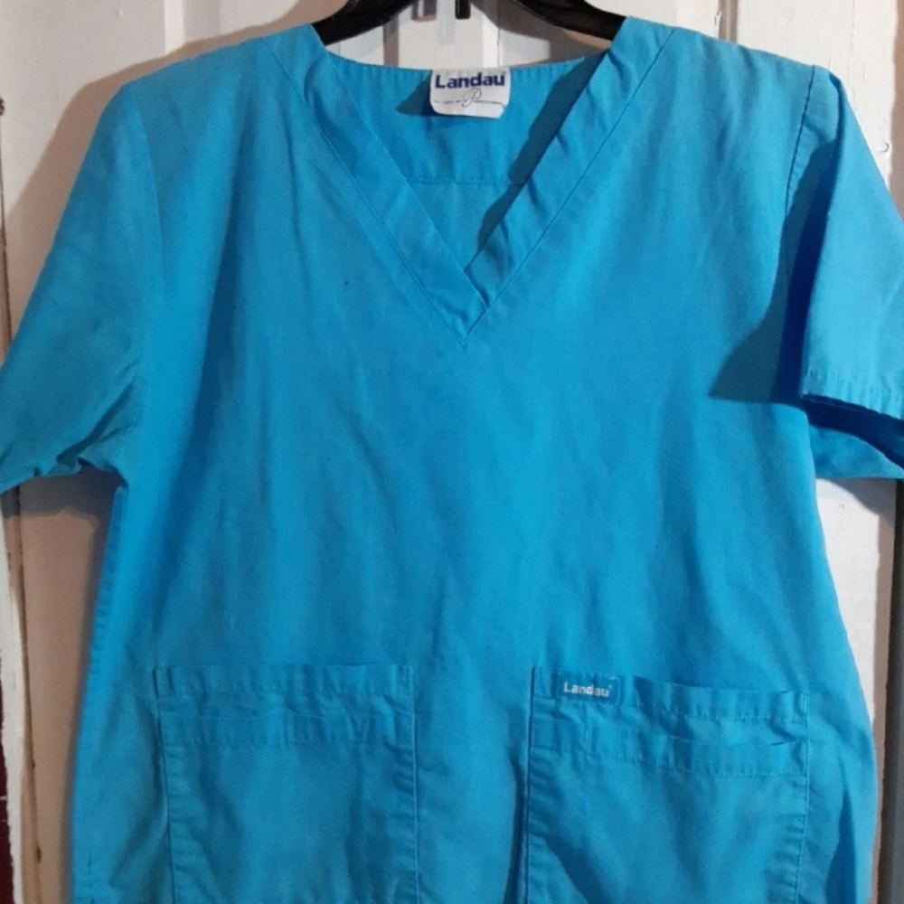 Scrub Top